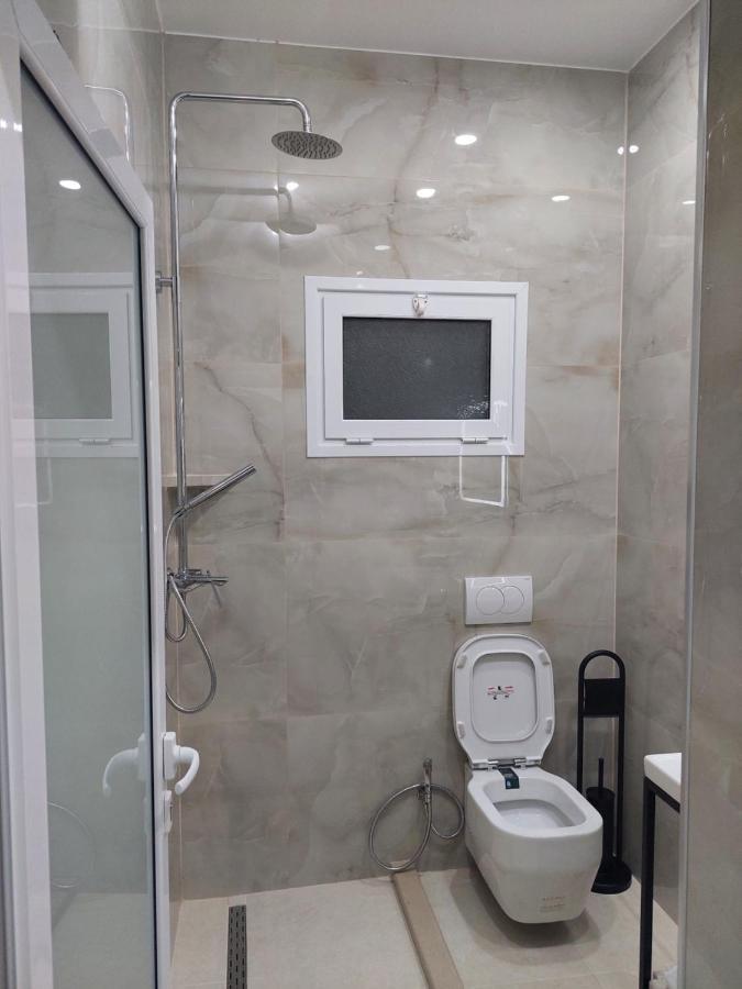 Sole Inn Vlore Exterior photo
