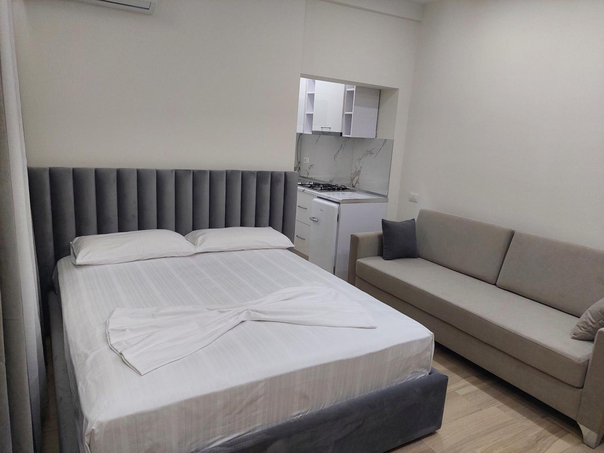 Sole Inn Vlore Exterior photo